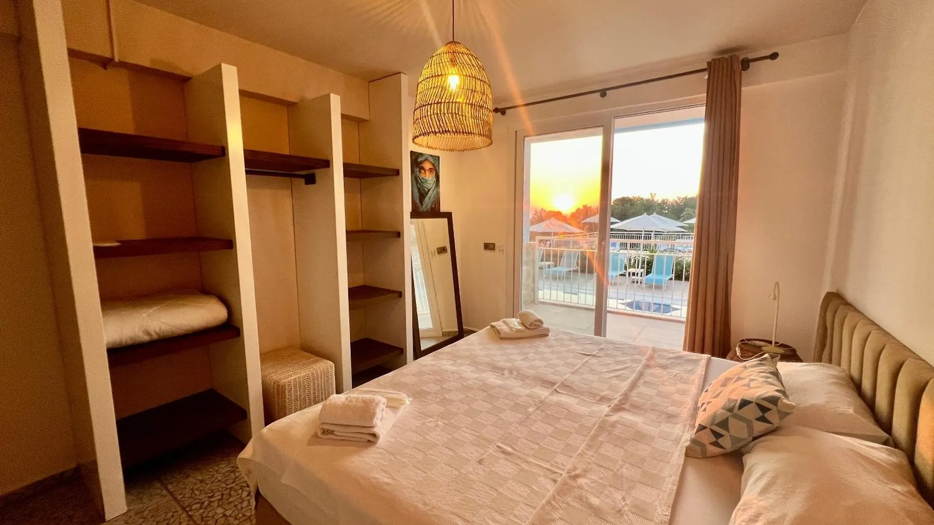 Faralya Tuz Apart Hotel Bed and breakfast